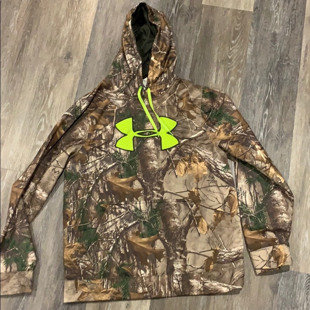 UA Sweatshirt